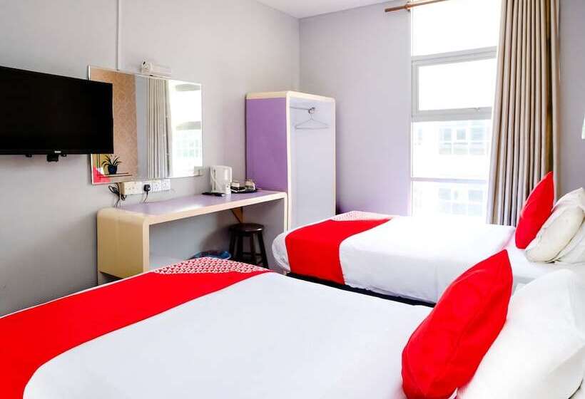 Chambre Deluxe, Grand City Hotel II