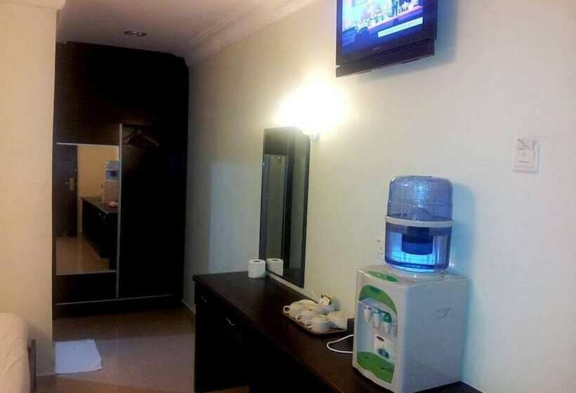 اتاق استاندارد سه نفره, Bintang Indah