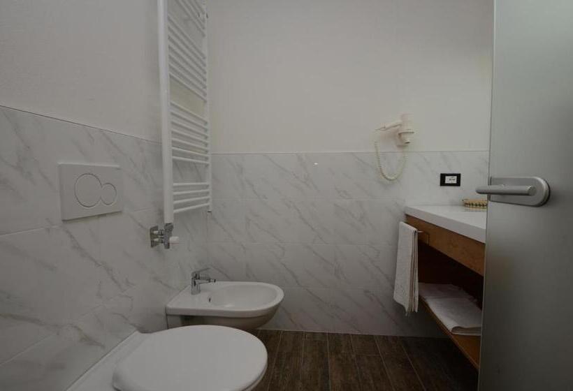 اتاق استاندارد, Park Hotel Avisio