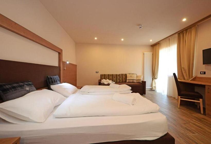 اتاق استاندارد سه نفره, Park Hotel Avisio