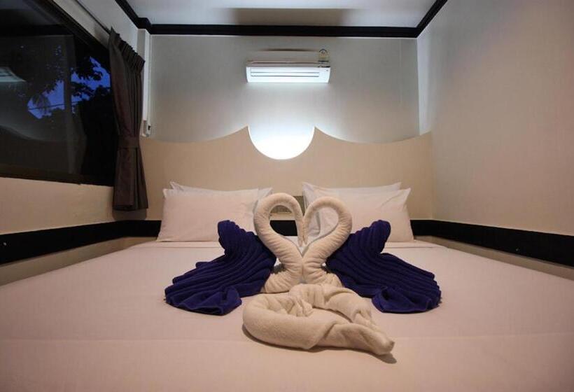 اتاق استاندارد با چشم‌انداز باغ, Simple Life Talay & Divers Resort