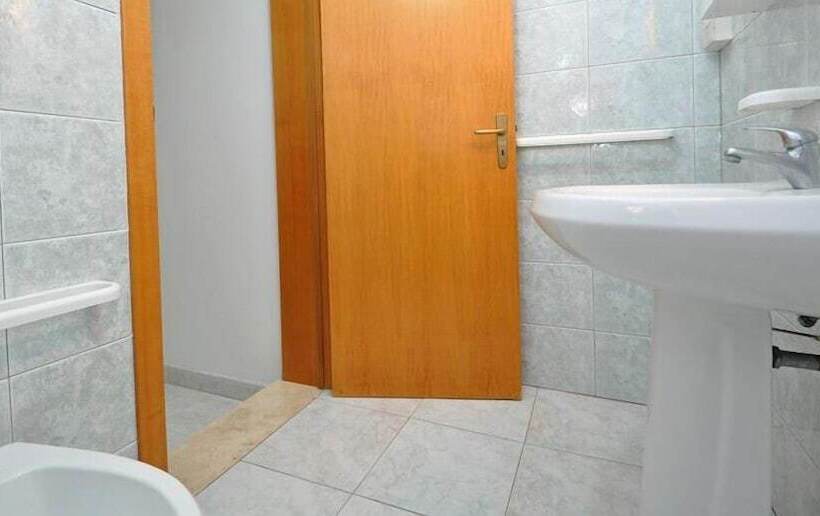 خانه 2 خوابه, Residence Elena
