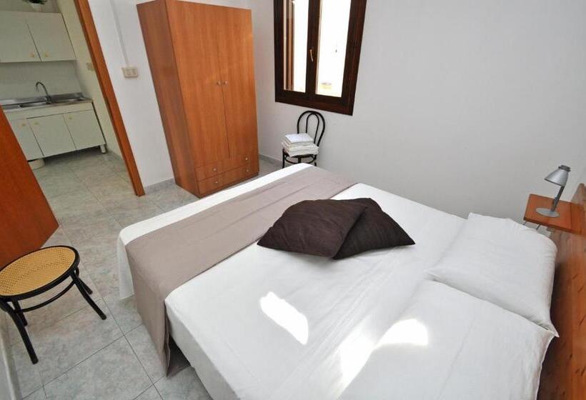 خانه 1 خوابه, Residence Elena