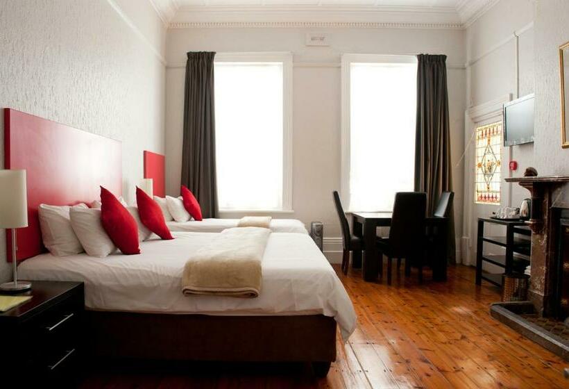 غرفة قياسية ثلاثية, Ashanti Gardens Guesthouse