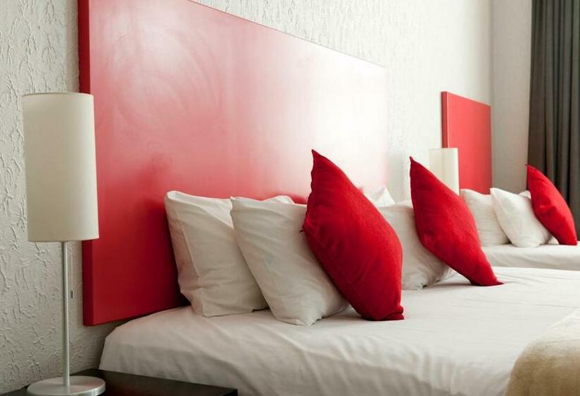 غرفة قياسية ثلاثية, Ashanti Gardens Guesthouse