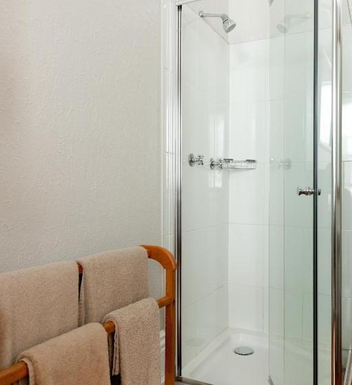 غرفة قياسية ثلاثية, Ashanti Gardens Guesthouse