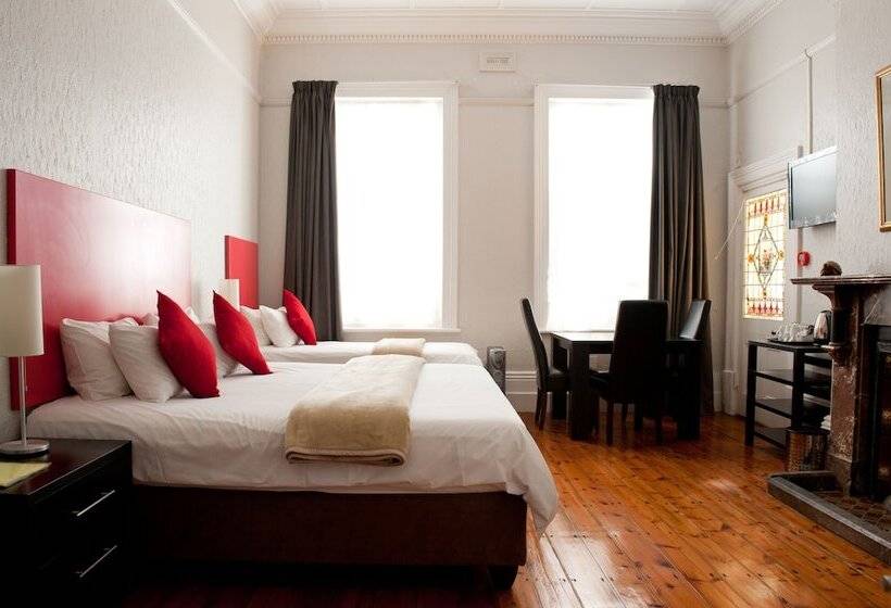 غرفة قياسية ثلاثية, Ashanti Gardens Guesthouse