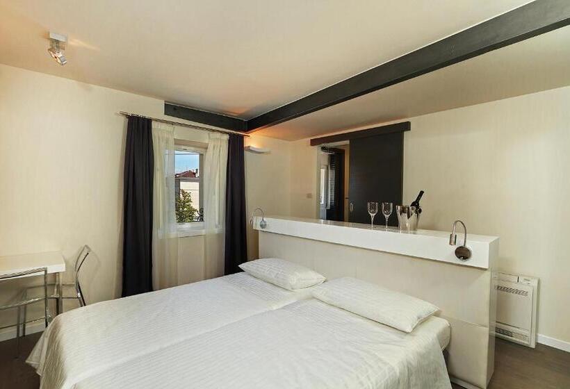اتاق سوپریور, La Porta Luxury Rooms