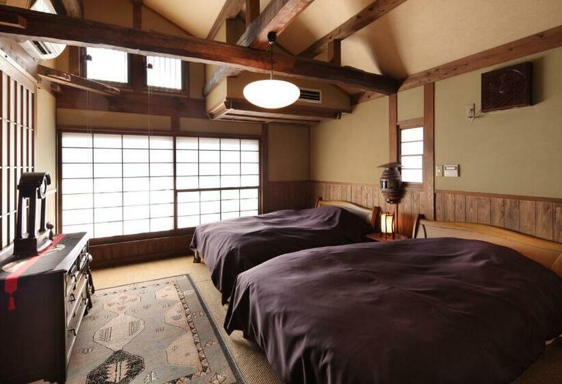 اتاق استاندارد با سرویس بهداشتی مشترک, Kurokawa Onsen Oyado Noshiyu