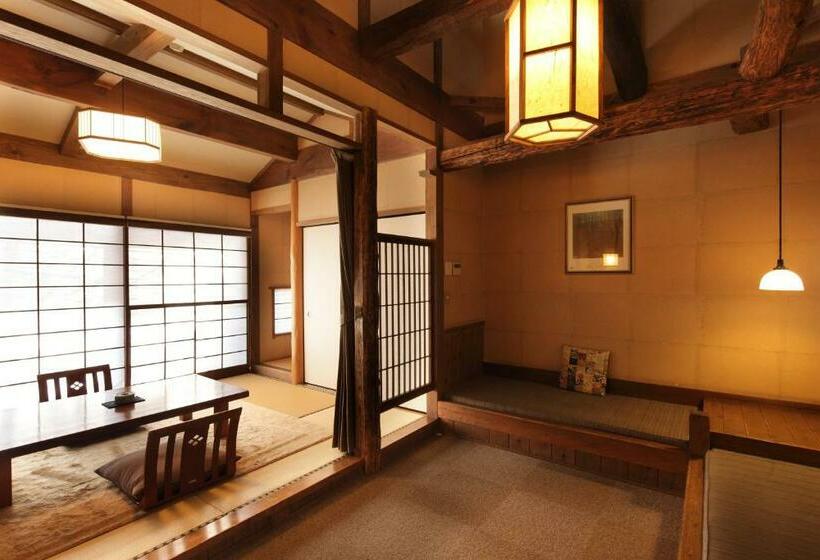 اتاق اکونومی با حمام مشترک, Kurokawa Onsen Oyado Noshiyu