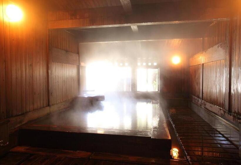 اتاق استاندارد با تراس, Kurokawa Onsen Oyado Noshiyu
