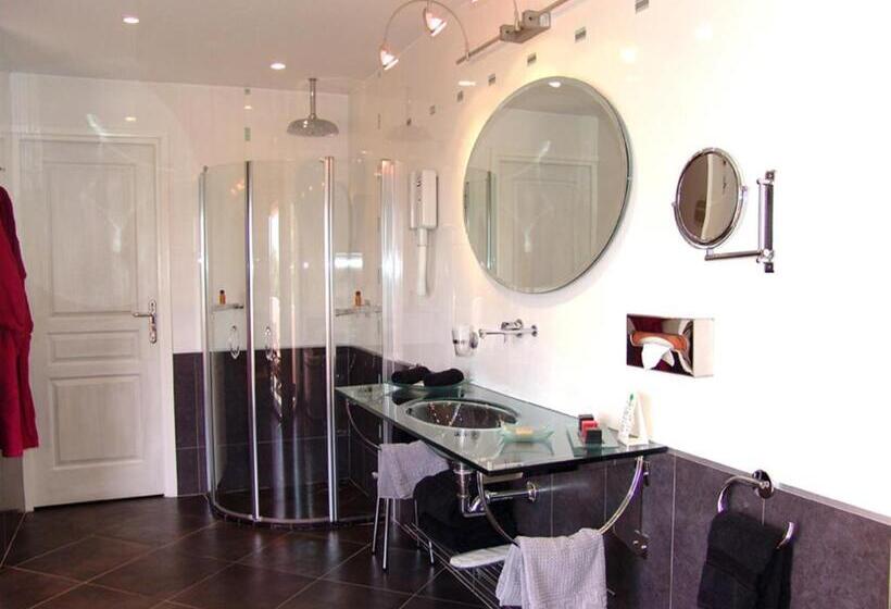 اتاق سوپریور با وان آب گرم, Private Hôtel   Adult Only