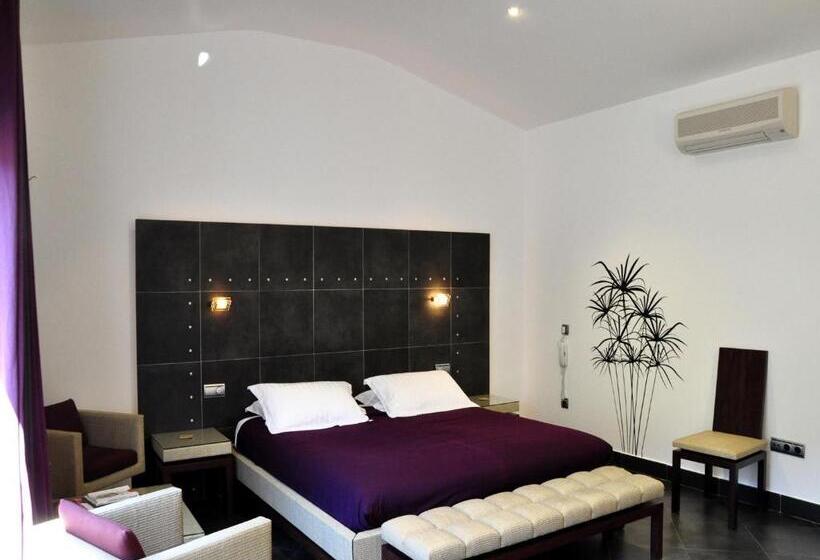 اتاق سوپریور با وان آب گرم, Private Hôtel   Adult Only