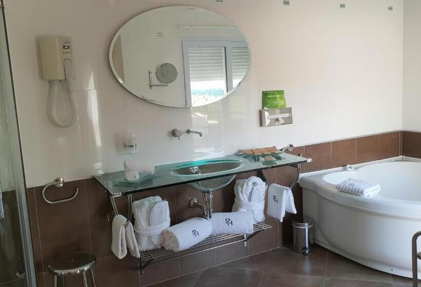 اتاق سوپریور با وان آب گرم, Private Hôtel   Adult Only