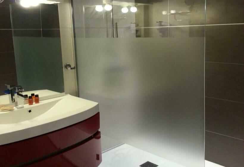 اتاق استاندارد با چشم‌انداز باغ, Private Hôtel   Adult Only
