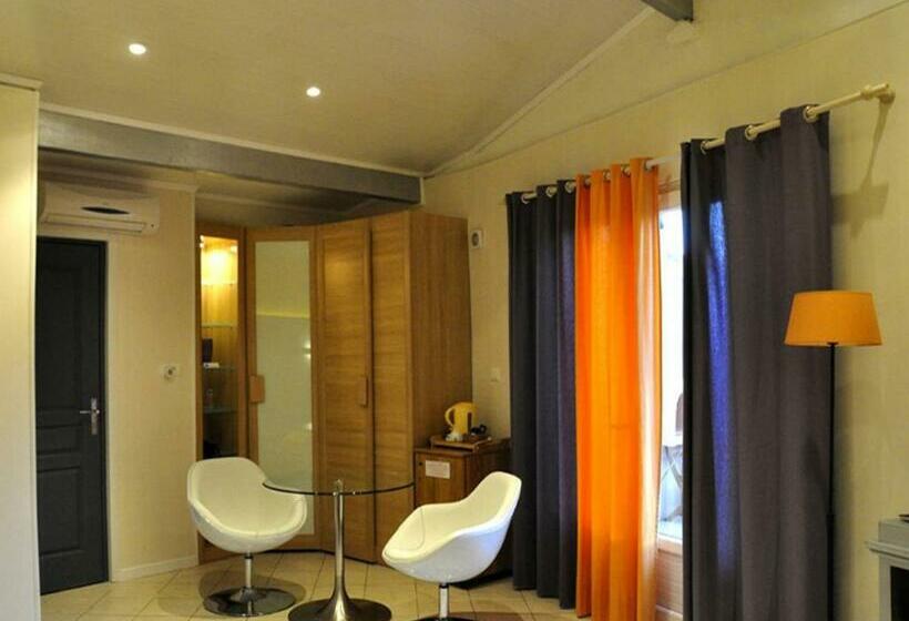 اتاق استاندارد با چشم‌انداز باغ, Private Hôtel   Adult Only