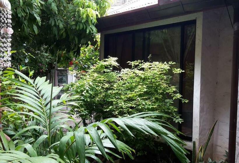 اتاق استاندارد, Baan Songjum