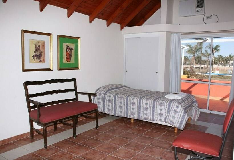 اتاق استاندارد چهار تخته, Cabañas Marina House