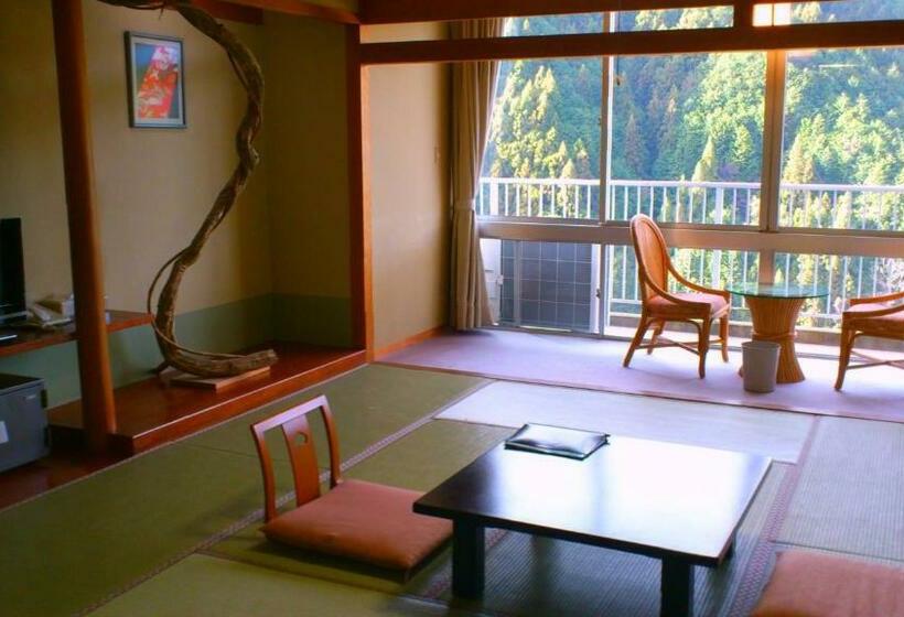 اتاق استاندارد, Hinotani Onsen Misugi Resort