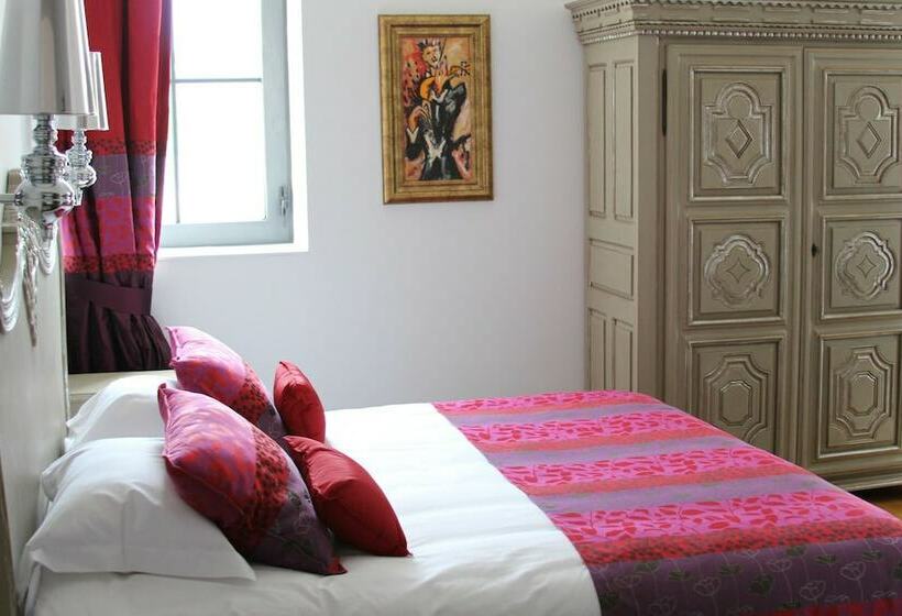 اتاق لوکس, La Villa Toscane