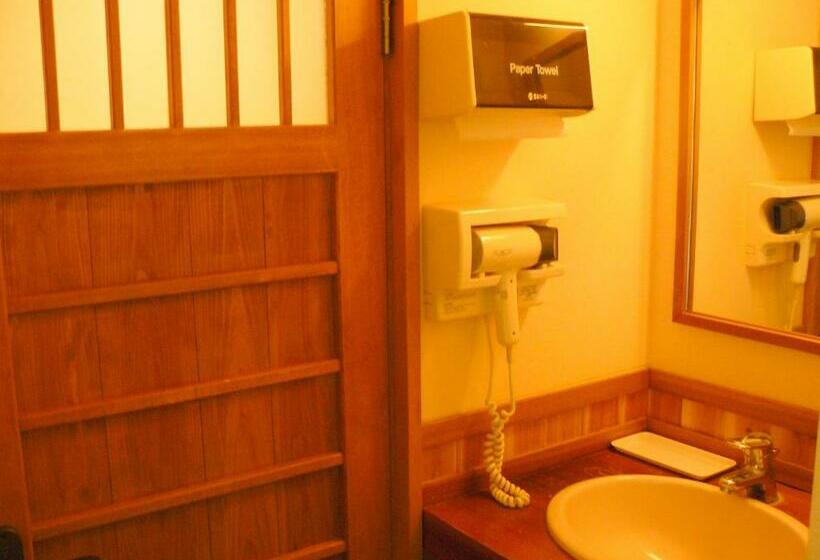 اتاق استاندارد با سرویس بهداشتی مشترک, Yunohiraonsen Ryokan Yamashiroya