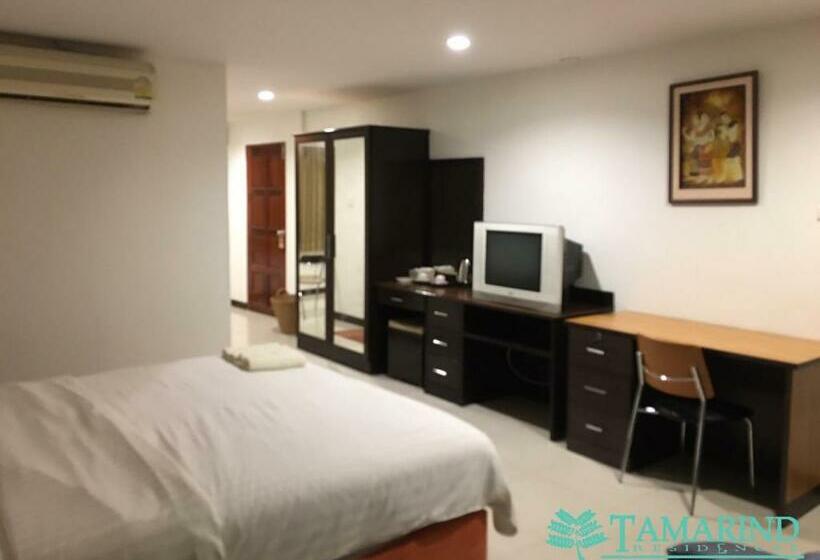 اتاق استاندارد با تخت بزرگ, Tamarind Residences Khonkaen บ้านแทมมารีน