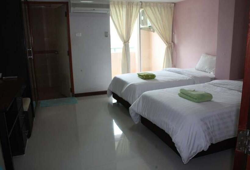 Standard Room, Tamarind Residences Serviced Apartment