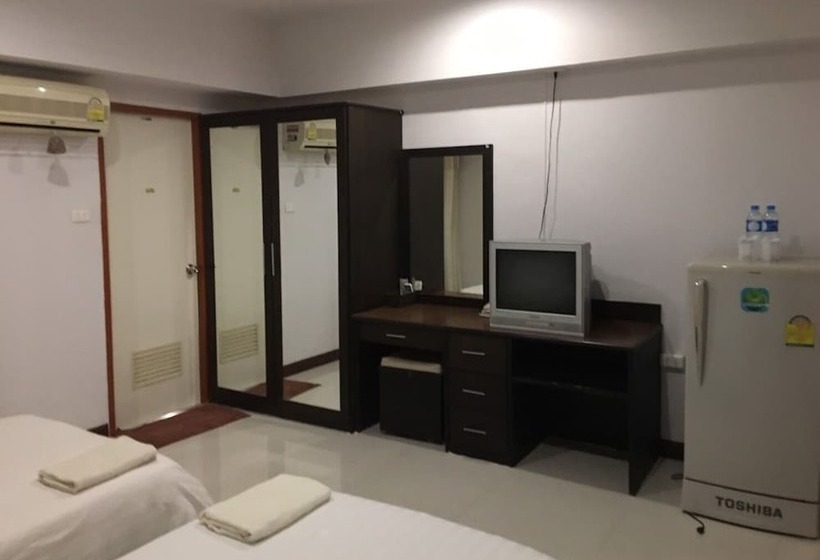 Standard Room, Tamarind Residences Serviced Apartment