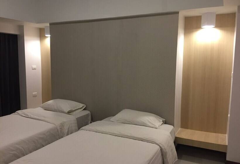 Superior Room, Tamarind Residences Serviced Apartment