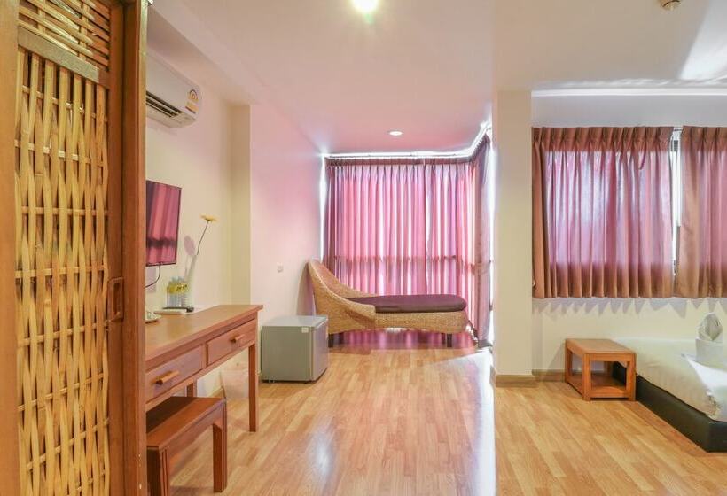 اتاق استاندارد, Zak Residence