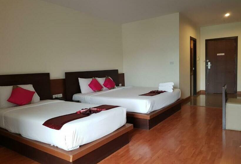 اتاق خانوادگی, Pangviman Place Resotel Sha Plus