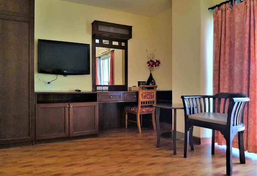 سوئیت با تخت بزرگ, Pangviman Place Resotel Sha Plus