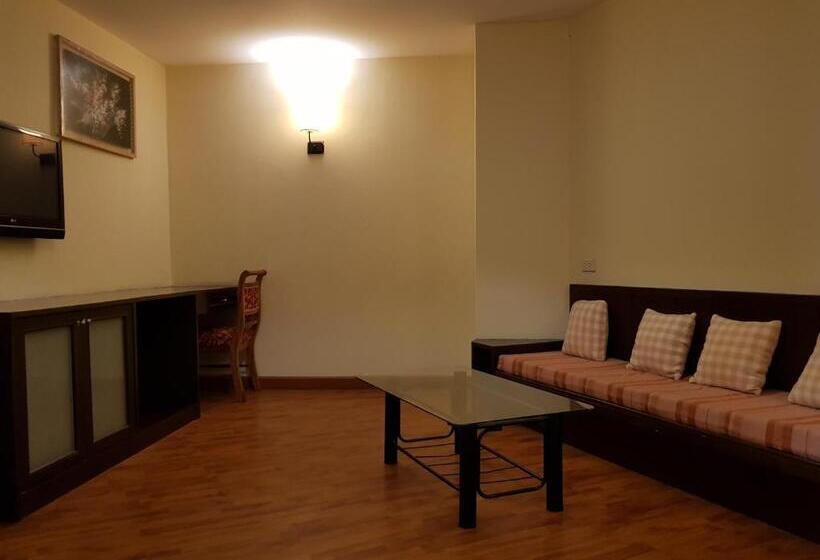 سوئیت با تخت بزرگ, Pangviman Place Resotel Sha Plus
