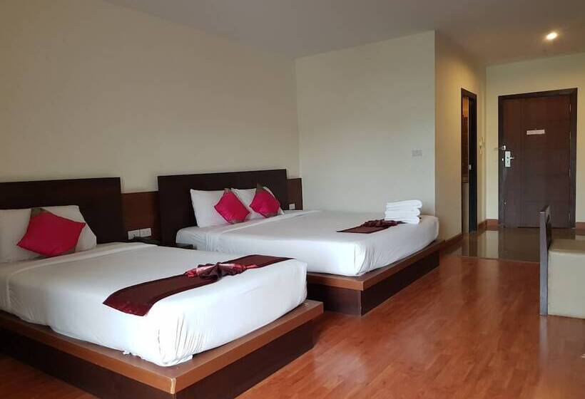 اتاق خانوادگی, Pangviman Place Resotel Sha Plus