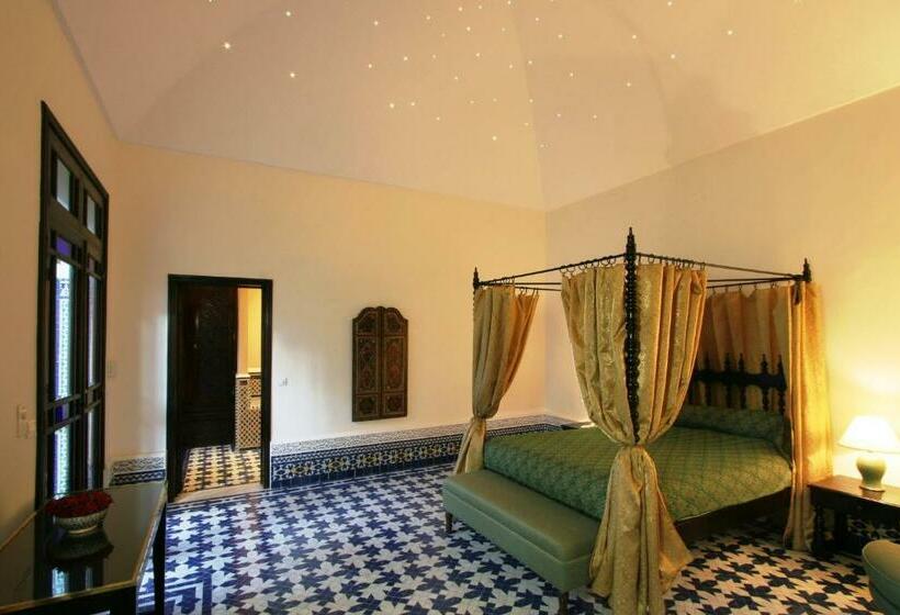 سوییت, Riad Misbah