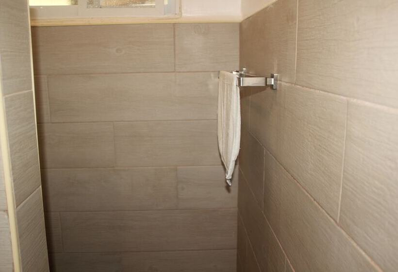 اتاق استاندارد با چشم‌انداز دریا, Cliffside Resort