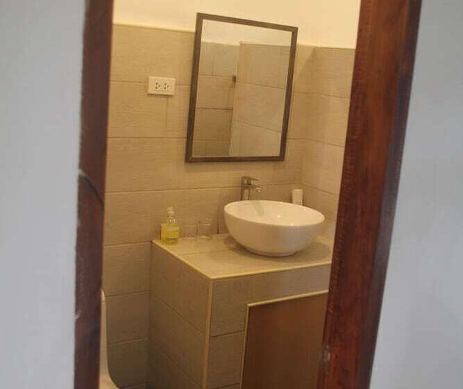 اتاق استاندارد با چشم‌انداز دریا, Cliffside Resort
