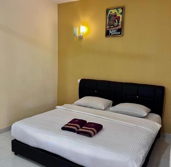 اتاق لوکس با تخت بزرگ, Dhania Cenang Beach Motel