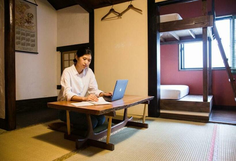 اتاق استاندارد, Osaka Guest House U En