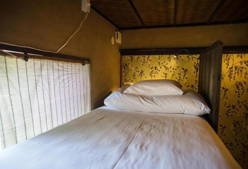اتاق استاندارد, Osaka Guest House U En
