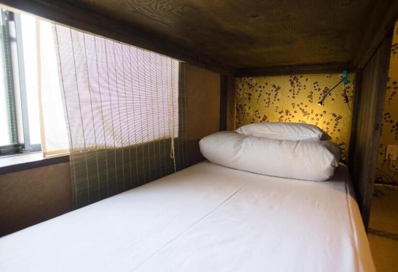 اتاق استاندارد, Osaka Guest House U En