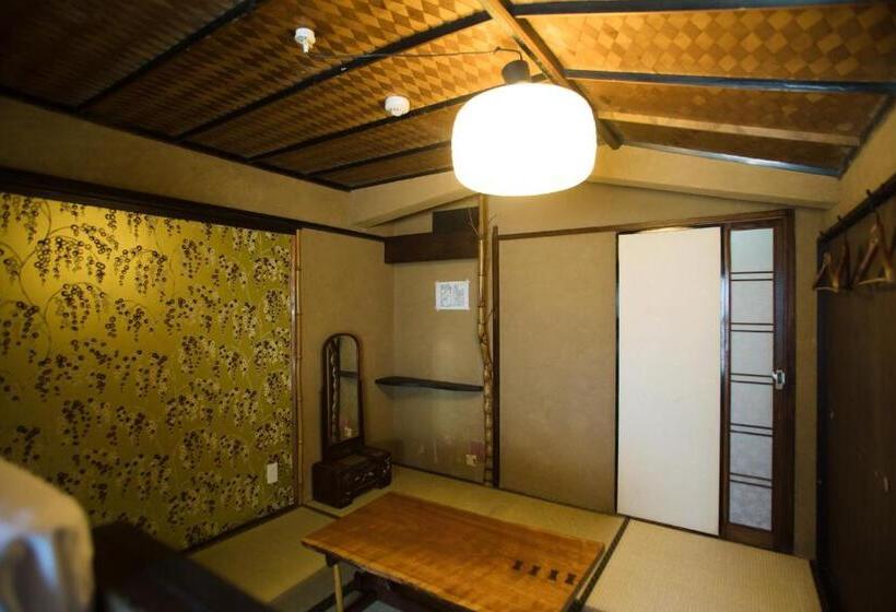 اتاق استاندارد, Osaka Guest House U En