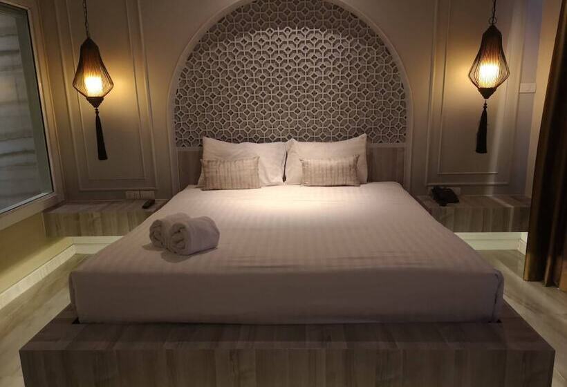اتاق سوپریور, De Coze
