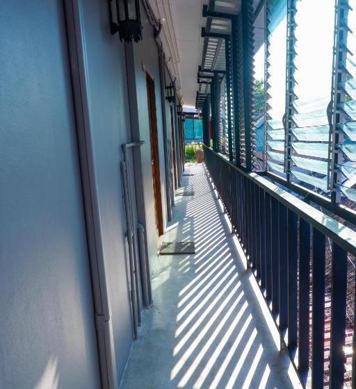 اتاق استاندارد, Ibiza Phi Phi