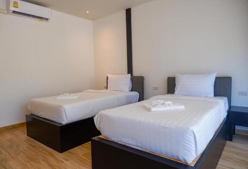 اتاق استاندارد, Ibiza Phi Phi