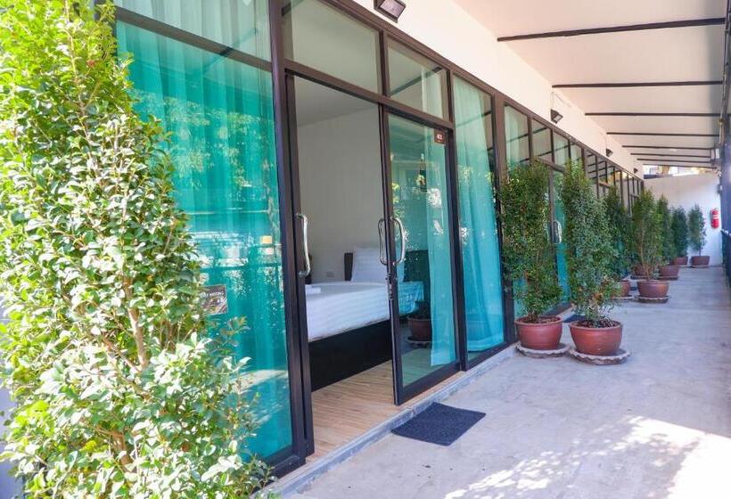 اتاق استاندارد, Ibiza Phi Phi