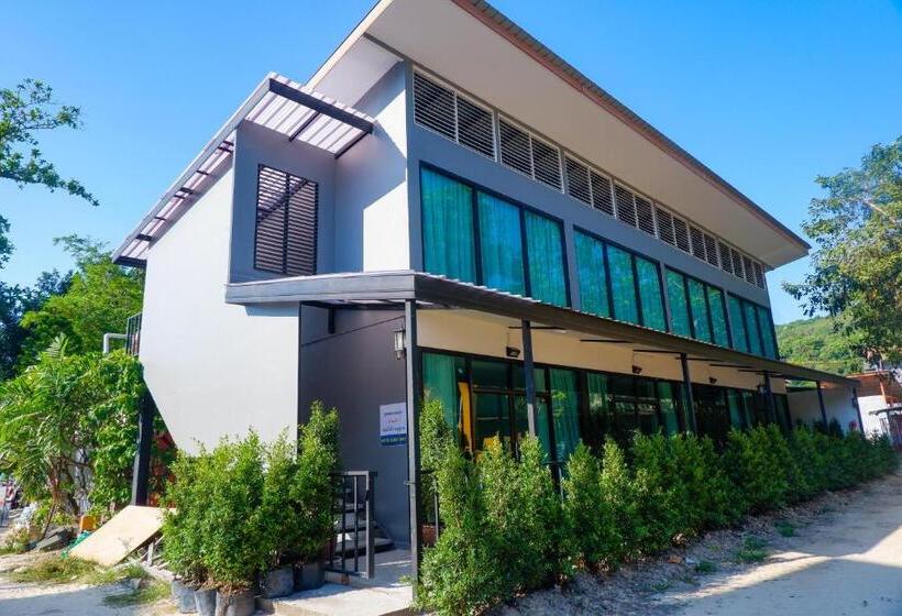 اتاق استاندارد, Ibiza Phi Phi