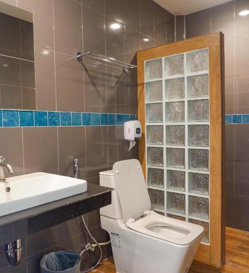 Deluxe Room Mountain View, Ibiza Phi Phi