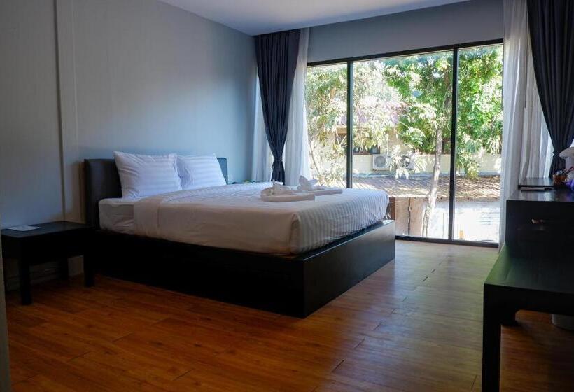 اتاق استاندارد, Ibiza Phi Phi