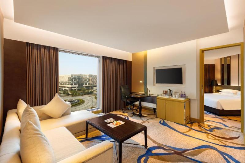 سوییت لوکس, Pride Plaza Hotel, Aerocity New Delhi